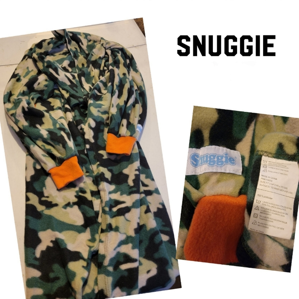 Snuggie camouflage